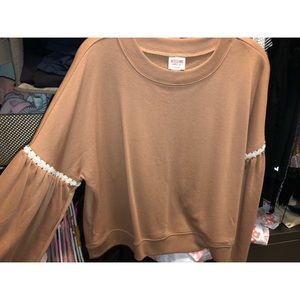 Mossimo Long Sleeve Shirt - M.